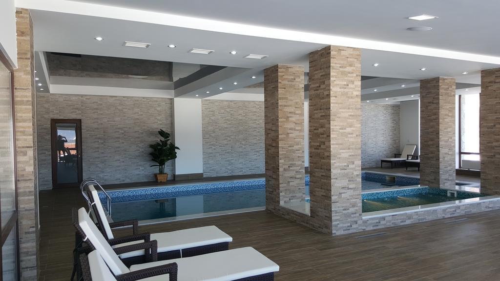 Villa In Crystal Bakuriani Bagian luar foto